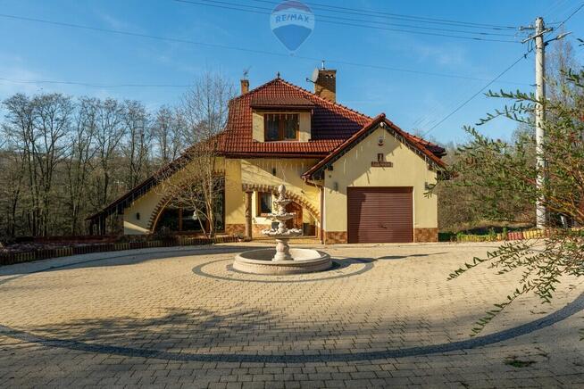 Unikatowy dom w granicach Krakowa – ul. Laurowa