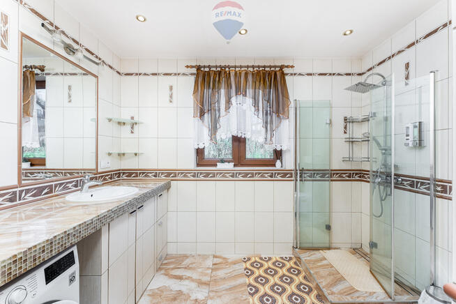 Unikatowy dom w granicach Krakowa – ul. Laurowa