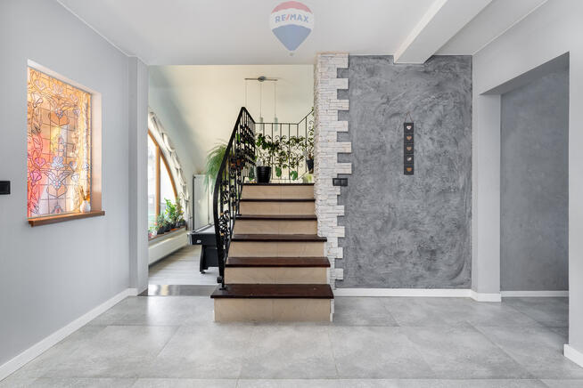 Unikatowy dom w granicach Krakowa – ul. Laurowa