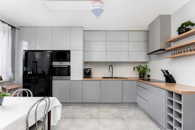 Unikatowy dom w granicach Krakowa – ul. Laurowa