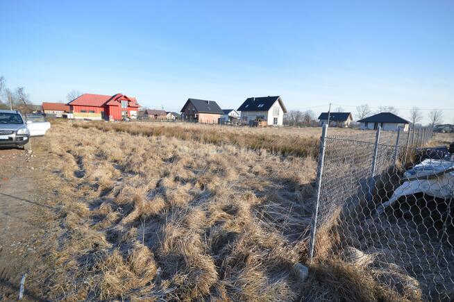 Działka budowlana Ostrów Królewski gm. Rzezawa