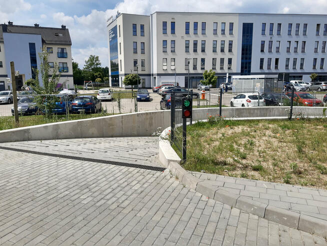 4pok.mieszkanie z ogrodem w zielonej okolicy/Maślice/MIEJSCE POSTOJOWE GRATIS!!!