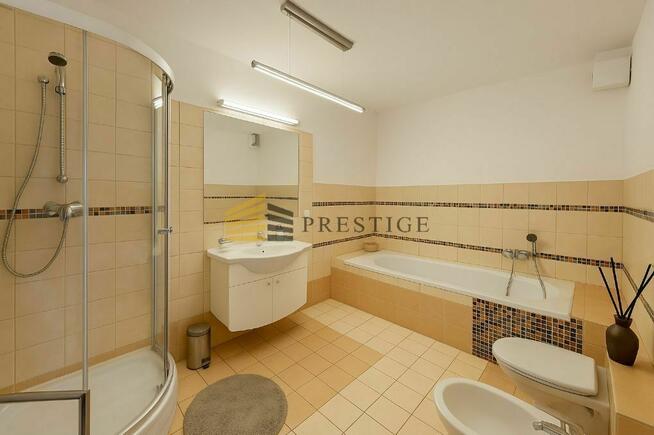 Niezwykle przestronny apartament na Powiślu!