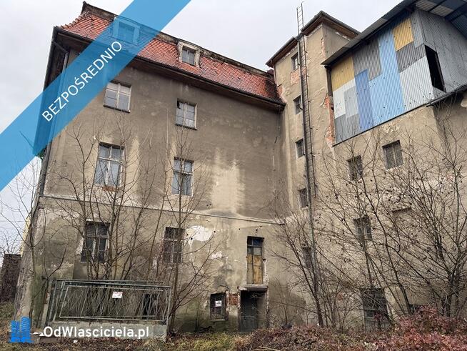 Syndyk sprzeda udział w działce zabudowanej młynem