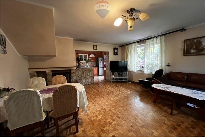 BLACK WEEKS - Przestronny dom w otoczeniu zieleni