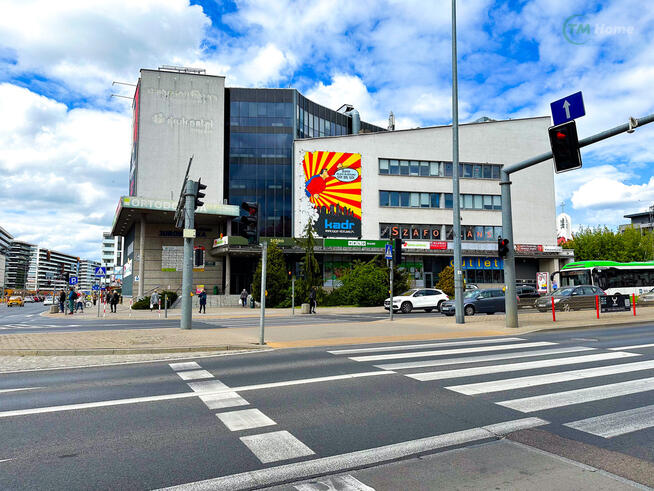 Lokal usługowy/handlowy/biurowy w Centrum