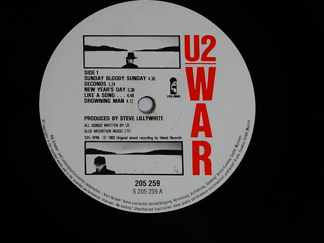 U2 - WAR Label: Island Records – 205 259-320 1983 r.