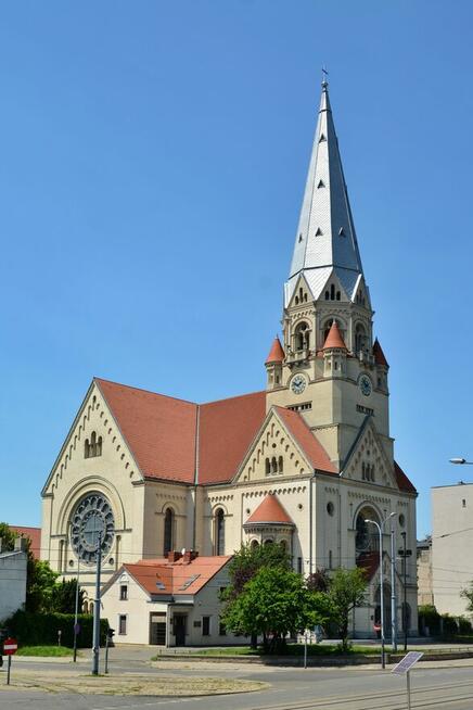 Niezapomniane wycieczki po Łodzi