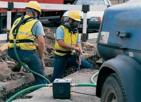 Aparat świeżego powietrza do pracy w zbiornikach wynajem