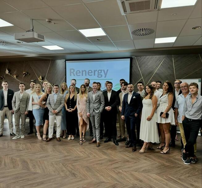 Asystent(ka) Menagera