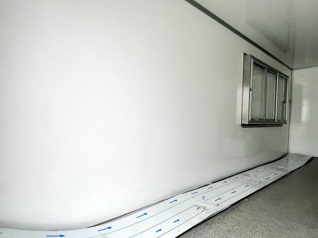 Przyczepa gastronomiczna handlowa 6 m foodtruck okazja