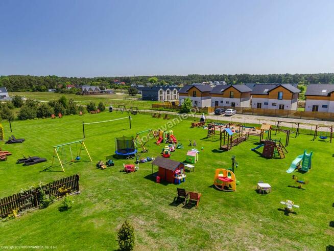 Morska Bryza Jastrzębia góra Noclegi Wakacje Wypoczynek Lato