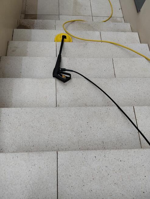 Sprzątanie mieszkań ogrodów koszenie trawy