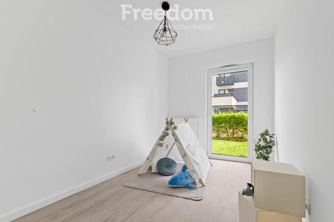 Przestronne mieszkanie z ogródkiem na sprzedaż!