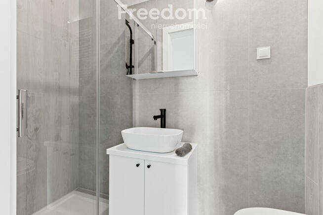 Przestronne mieszkanie z ogródkiem na sprzedaż!