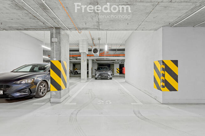 Przestronne mieszkanie z ogródkiem na sprzedaż!