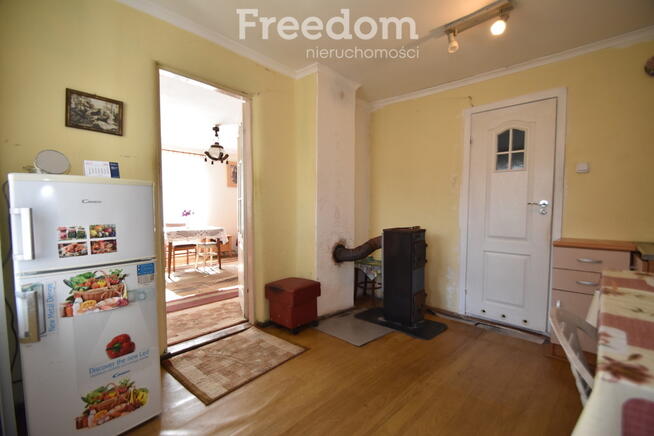 Dom z działkami rolnymi.