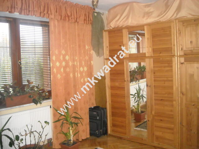 Dom parterowy 250m2 na dużej działce