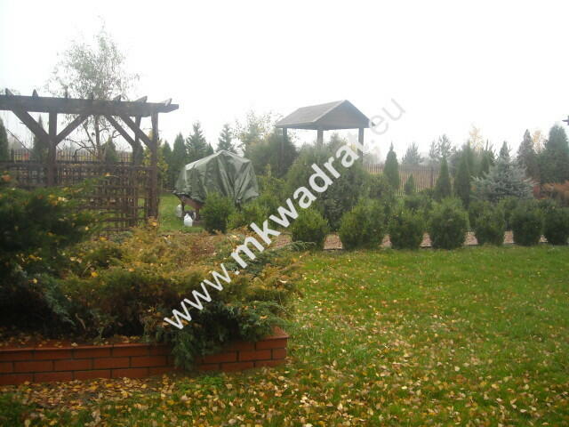 Dom parterowy 250m2 na dużej działce