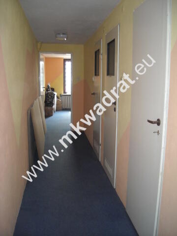 Lokal usługowo-biurowy w bardzo dobrej lokalizacji