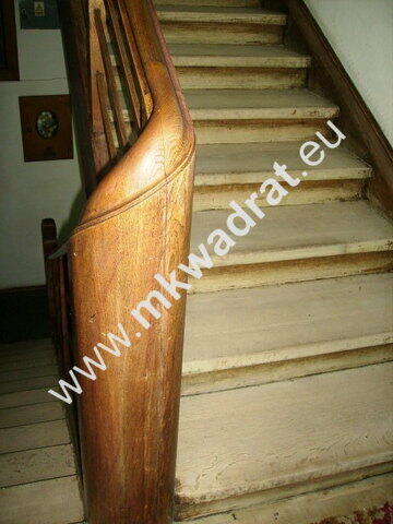 Dom z 4 mieszkaniami z ładną działką