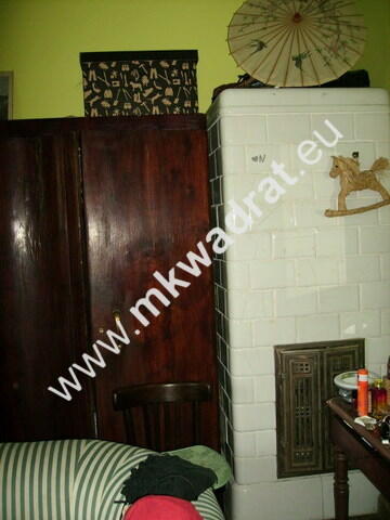 Dom z 4 mieszkaniami z ładną działką