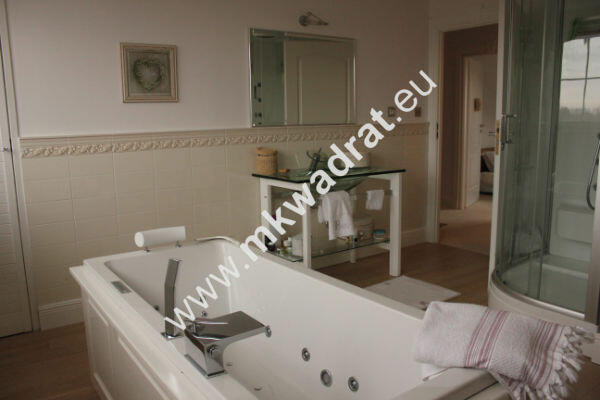 Piękny dom w stylu francuskim