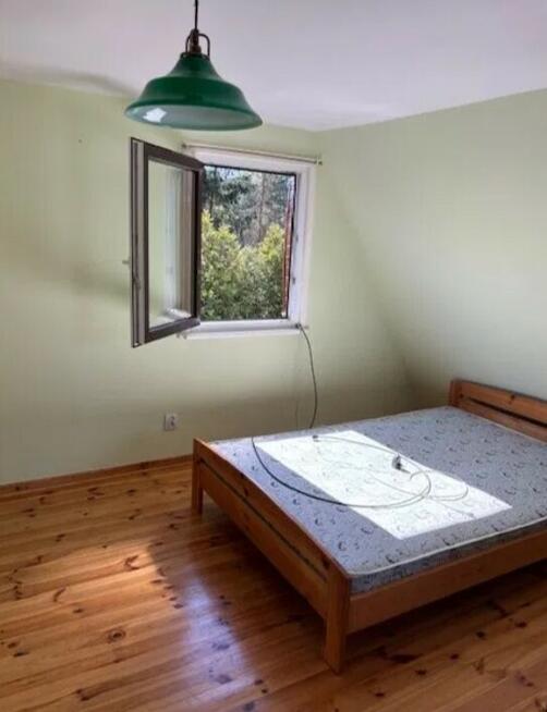 Dom z dużą działką o pow. 2012 m², blisko do wody.