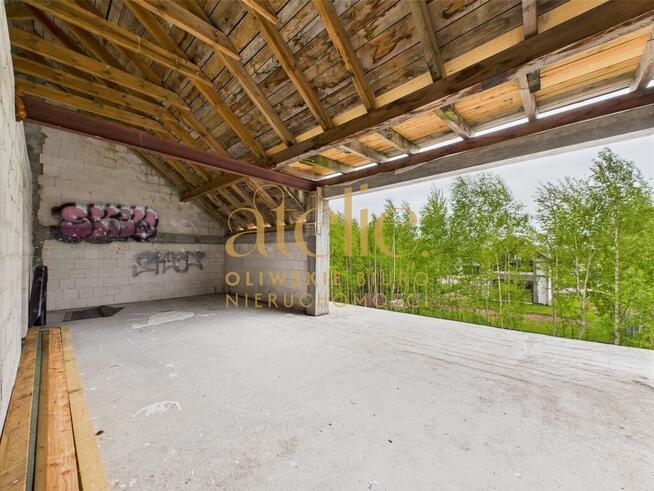 Dom w stanie surowym, czeka na Twój ruch!