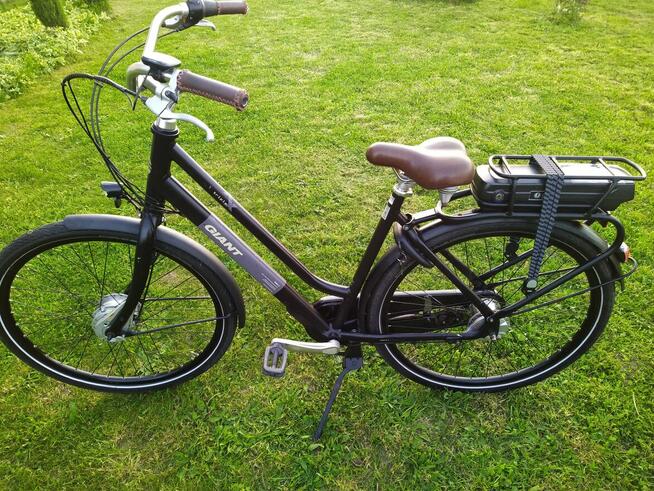 Rower elektryczny Giant Triple X 28 Alu Nexus