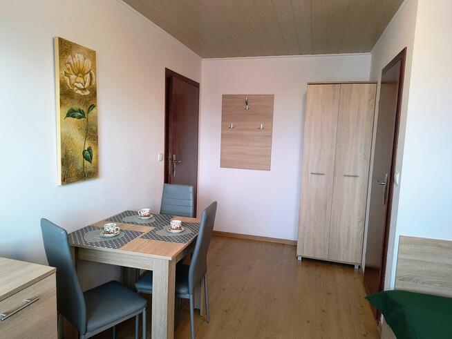 Morska Bryza Jastrzębia góra Noclegi Wakacje Wypoczynek Lato