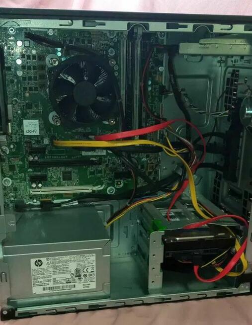 Komputer HP EliteDesk 705 G3 Procesor 3,5GHz 4 rdzenie Ram D