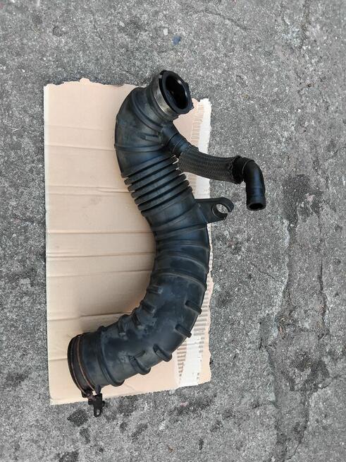 Hyundai i40 lift 15-19 1.7 crdi rura dolot wąż powietrza