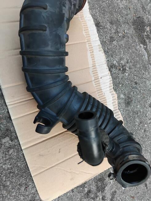 Hyundai i40 lift 15-19 1.7 crdi rura dolot wąż powietrza