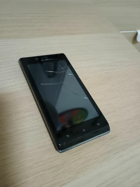 Sony Xperia J ST26i