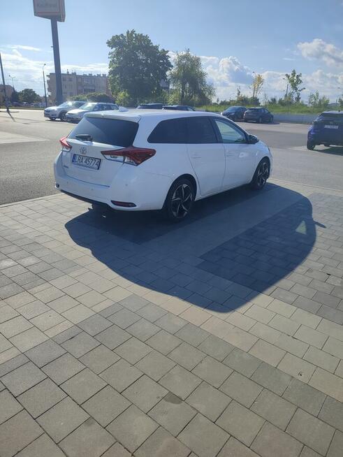 Toyota Auris 1.4 D4D 90KM