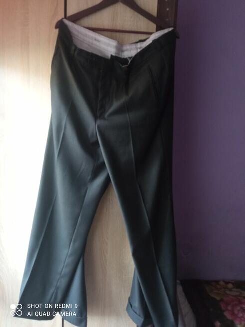 PILNIE SPRZEDAM TANI MESKI LADNY GARNITUR