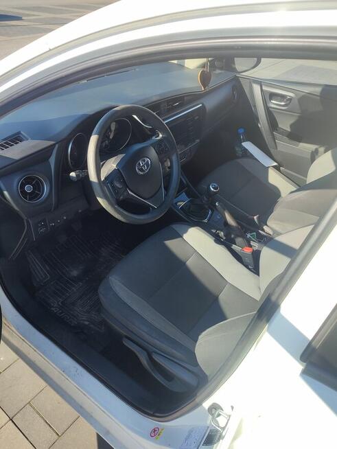 Toyota Auris 1.4 D4D 90KM