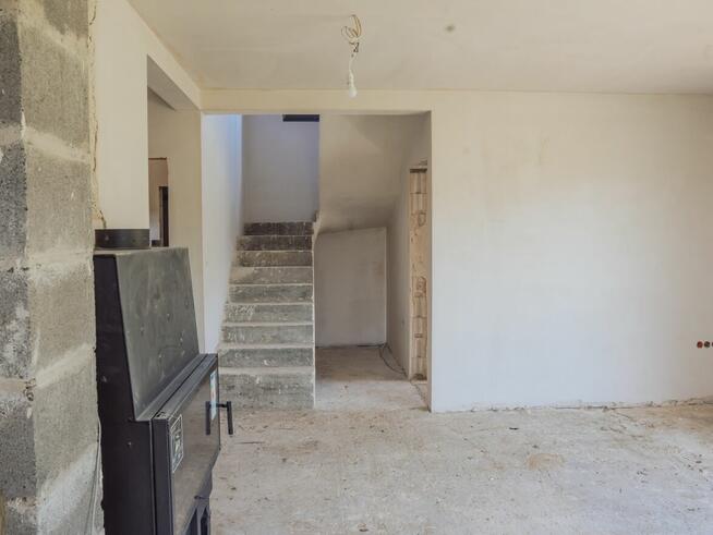 Nowy Dom otoczony zielenią | Jaworzno