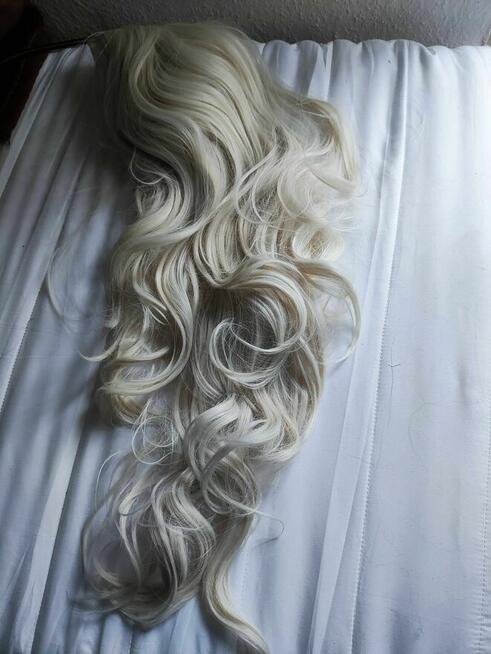 Peruka Jasny Blond Włosy Długie 80cm loki