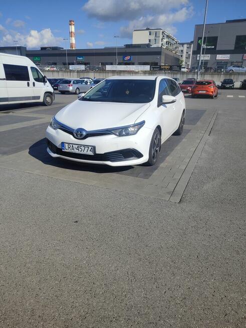 Toyota Auris 1.4 D4D 90KM