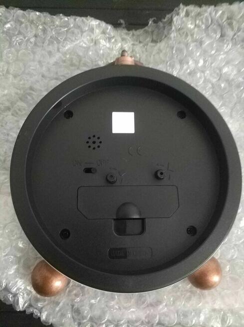 Zegar Budzik Cichy zegarek retro vintage kwarcowy analogowy