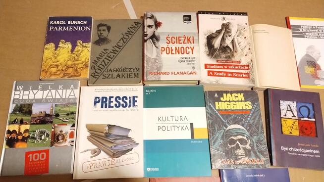 Sprzedam książki widoczne na zdjeciu