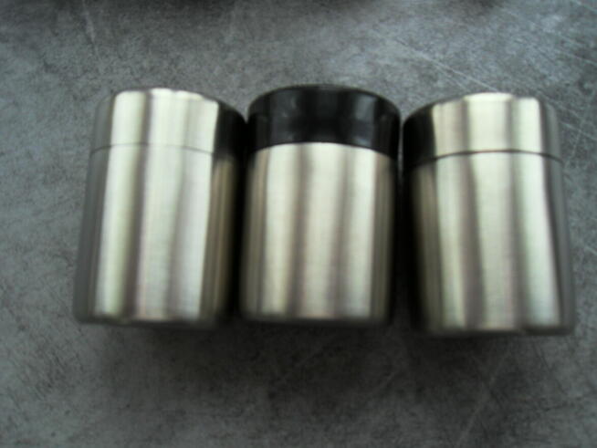 BergHOFF CUBO 4-CZĘŚCIOWY KOMPLET DO SOLI I PIEPRZU