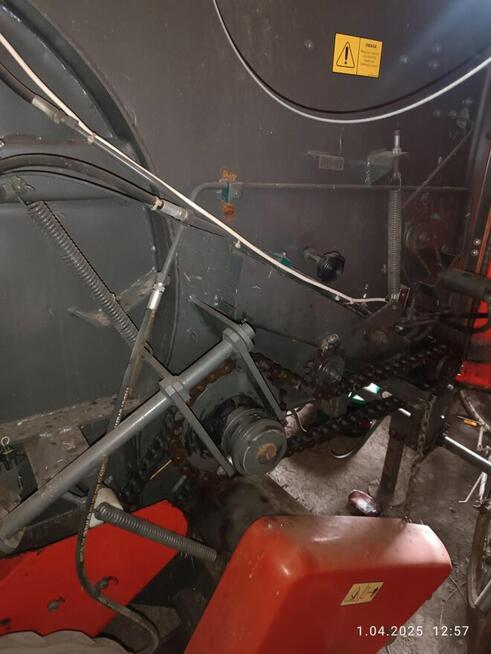 Prasa rolującą Ursus Z-543