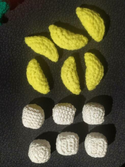 Przekąski - jedzenie dla hobby horse