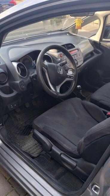 Honda Jazz III rok 2008 1.4 i-VTEC