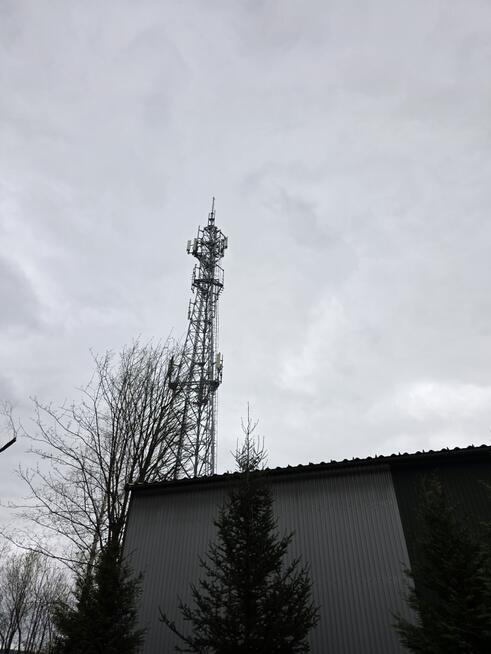 Wieża telekomunikacyja - miejsce na nadajnik