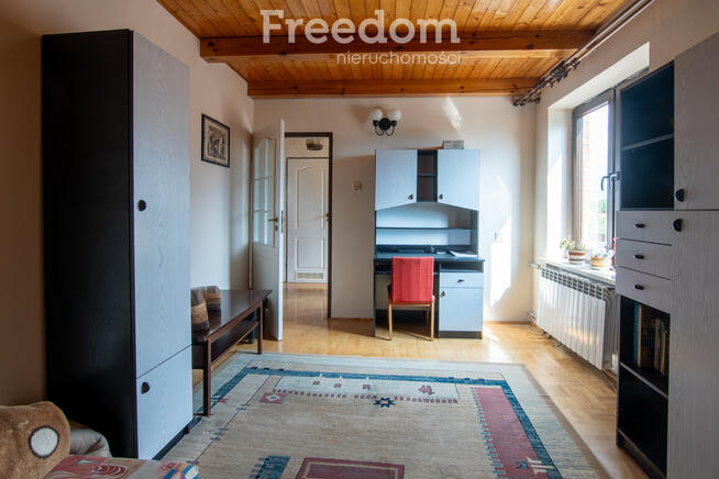 Wielorodzinny dom z garażem, 180m2 na Idalinie