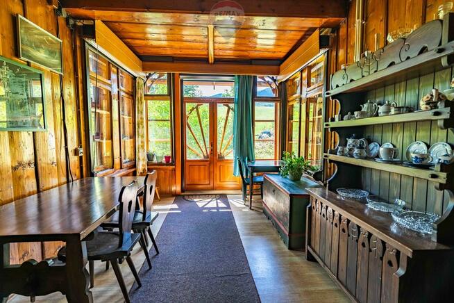 Zabytkowa willa z duszą artystyczną i widokiem